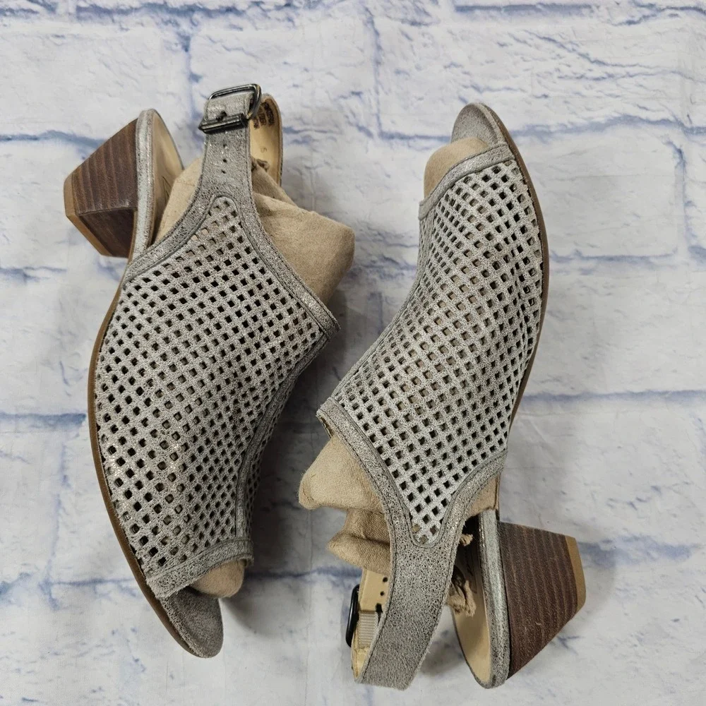 Paul Green Lois Slingback Sandals Size 7.5 Silver Metallic Laser Cut Block Heel